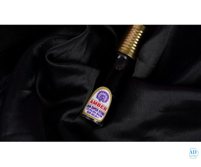 Dive into the Richness of Musk Attar Perfumes for Women