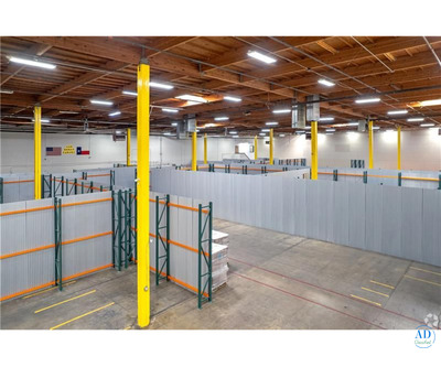 Flexible Warehouse and Office Space at Cubework Doubleday!