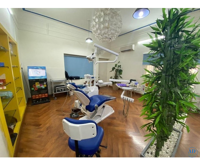 Trusted Dental Implant Specialist in Shela - 9825158578