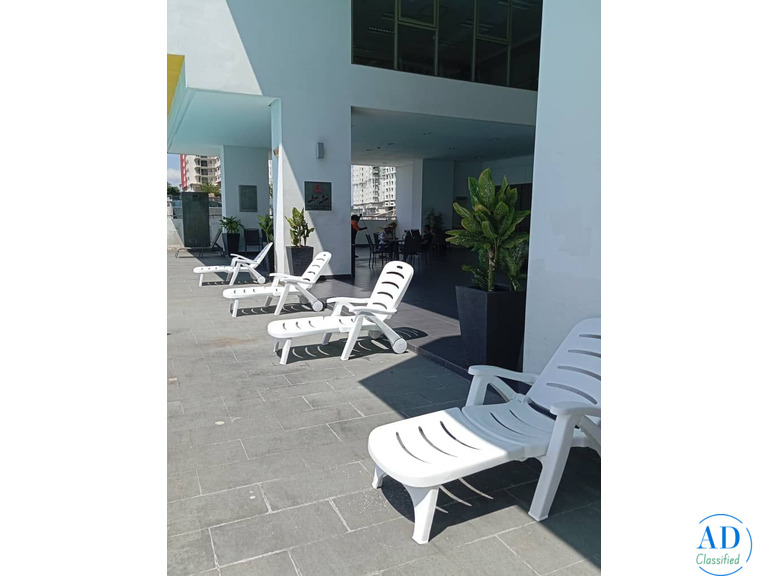 Victron White Sun Lounger Cum Chair, JHA-4099