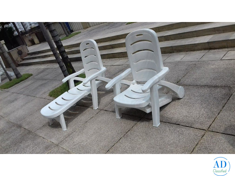 Victron White Sun Lounger Cum Chair, JHA-4099