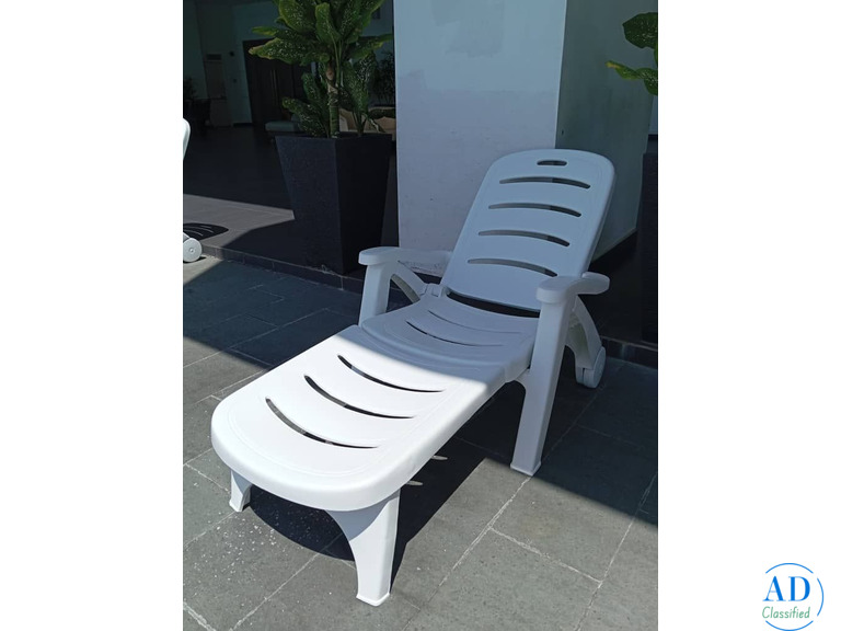 Victron White Sun Lounger Cum Chair, JHA-4099
