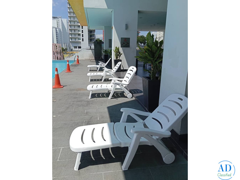 Victron White Sun Lounger Cum Chair, JHA-4099
