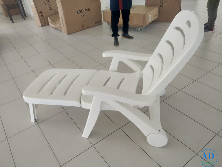 Victron White Sun Lounger Cum Chair, JHA-4099