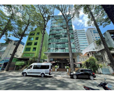 4-star Fusion Suites Saigon hotel for sale