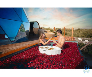 Best Resorts for Honeymoons Dubai | Beach Resort in Dubai