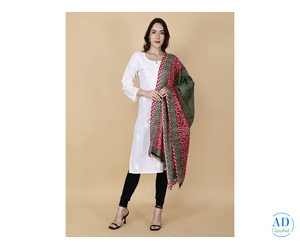 Beautiful Bandhani Print Dupatta – Add a Splash of Tradition to Your Style!