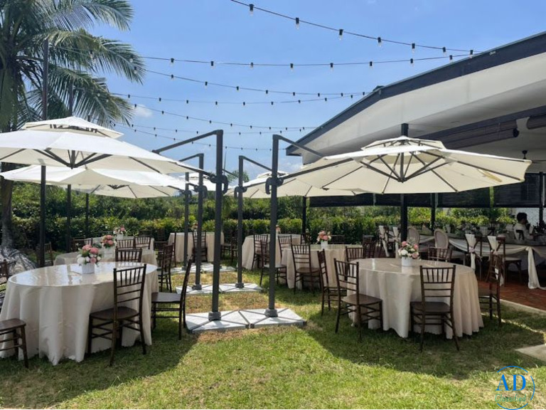 Heavy Duty Cantilever Parasols, JHA-0109