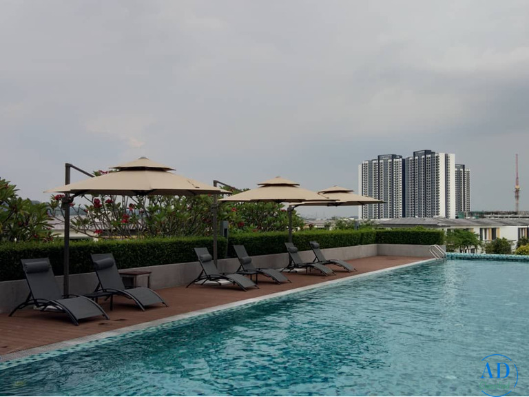 Heavy Duty Cantilever Parasols, JHA-0109