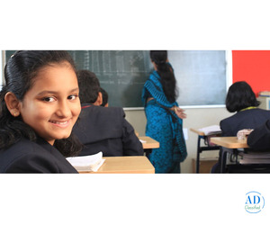 Best Schools In Gurugram with Early Career Guidance