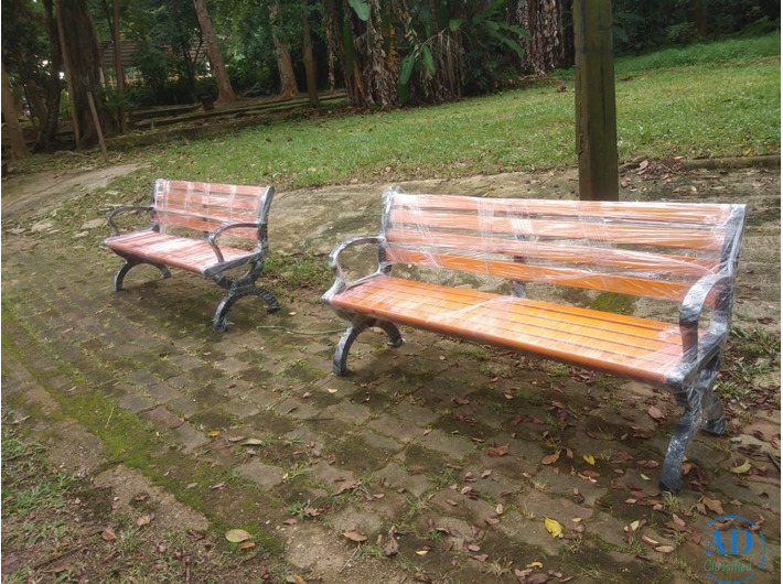 Backyard Bench, JHA-LC001