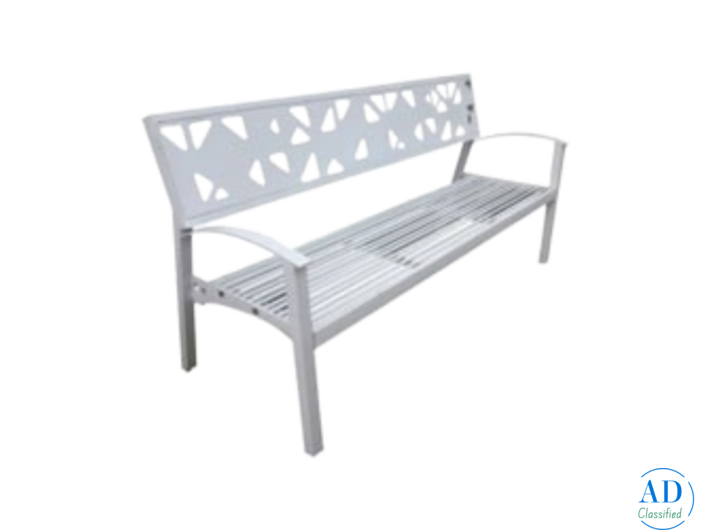 Premium Garden Bench for Sale – Add Comfort & Style to Your Outdoor Space