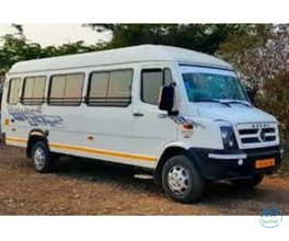 When Should You Book a 20 Seater Tempo Traveller on Rent in Mumbai?