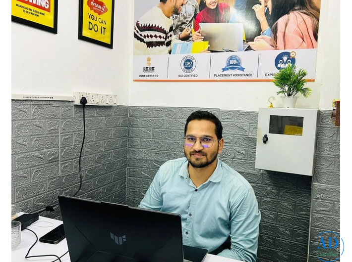 Softech Study - Digital Marketing and It Training Institute