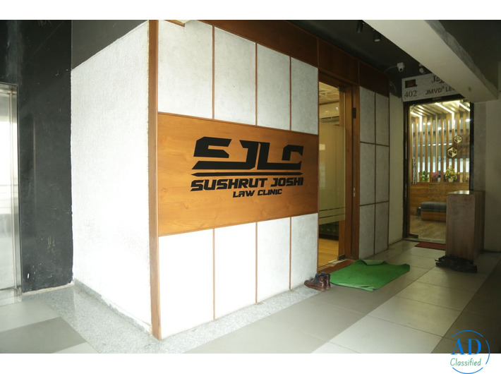 Check Genuine Lawyers in Indore – Consult Now