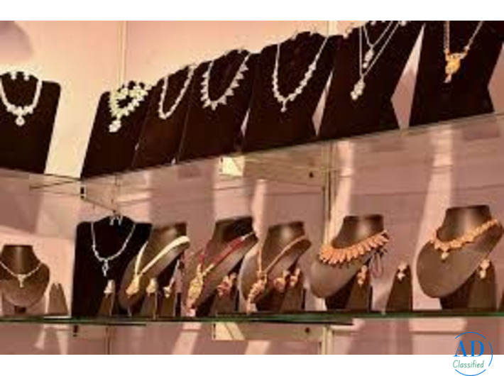 Jewellery Display Design by VM Retail Design