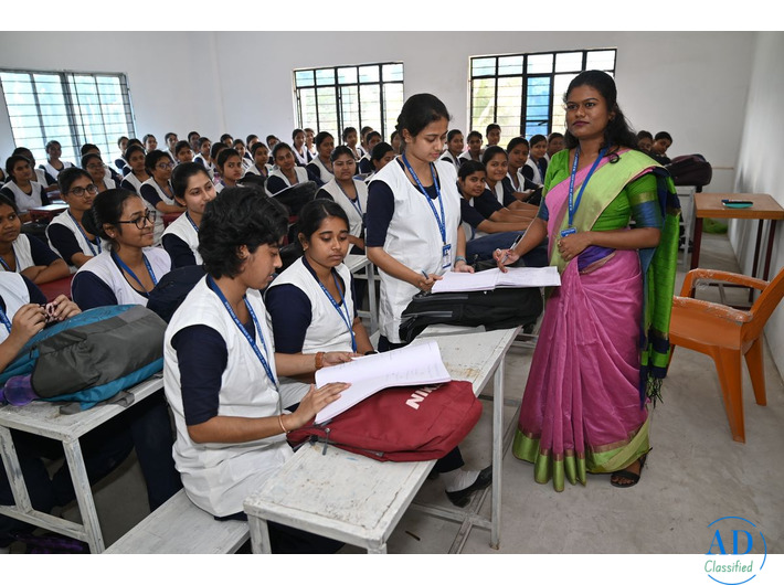 M R INSTITUTE OF NURSING Best Nursing College in kolkata