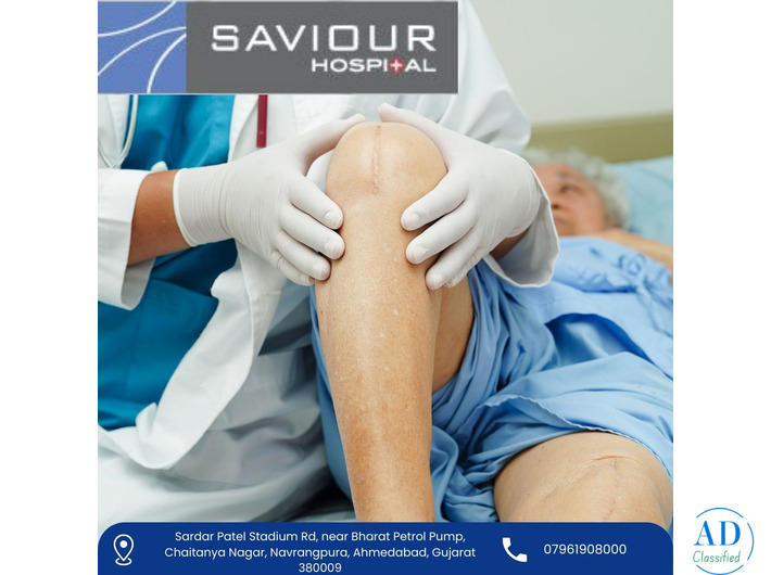 Partial Hip Replacement Surgery for Hip Fracture & Joint Damage – Dr. Rushay Bhalodia