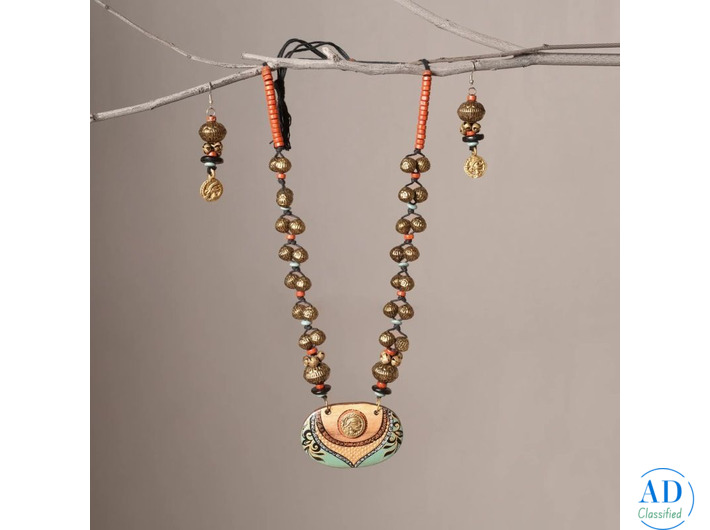 Buy Handcrafted Jewellery Online - Unique Designs