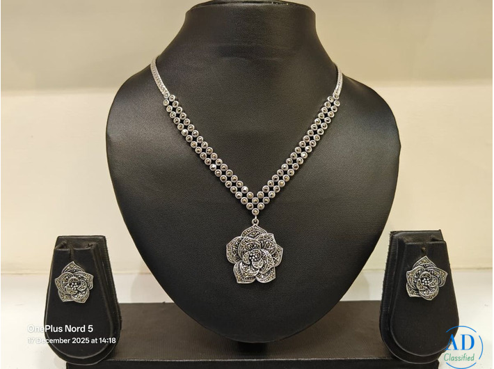 Silver Jewellery Stores in Ahmedabad