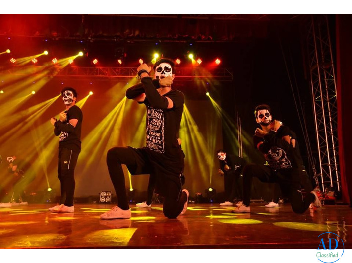 Salsa Dance Institute in Bani Park – Buskers Dance Institute