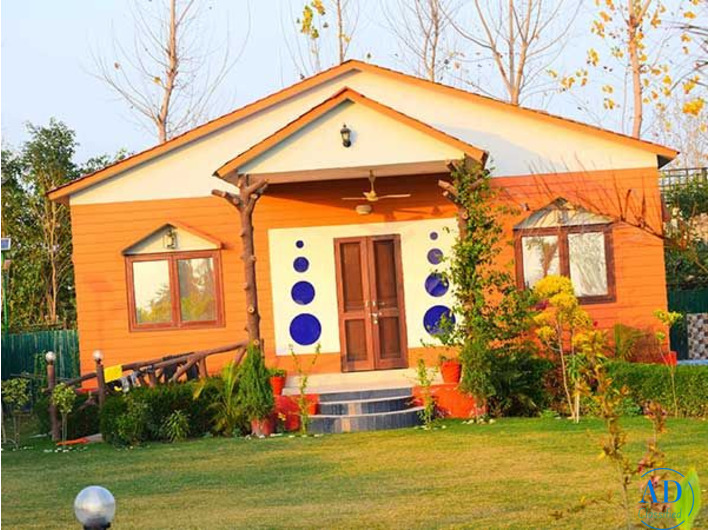 How Can You Generate High Rental Returns and Agricultural Profits from a Private Farmhouse?