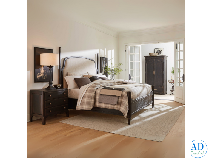 Americana Poster Bed with Upholstered