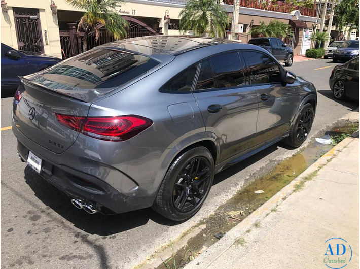 La Jeepeta De Mama, Rentala Ya!!