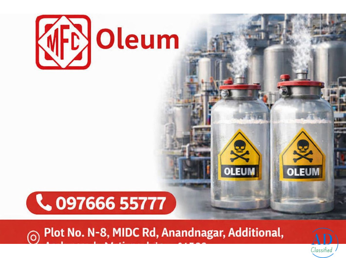 What are the risks involved in handling Oleum?