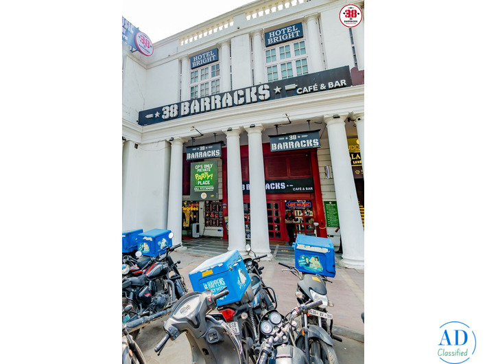 Ideal Corporate Dinner Place in CP Delhi