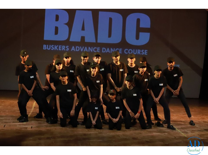 Best Contemporary Dance Academy In Mahaveer Nagar-Buskers Dance Institute