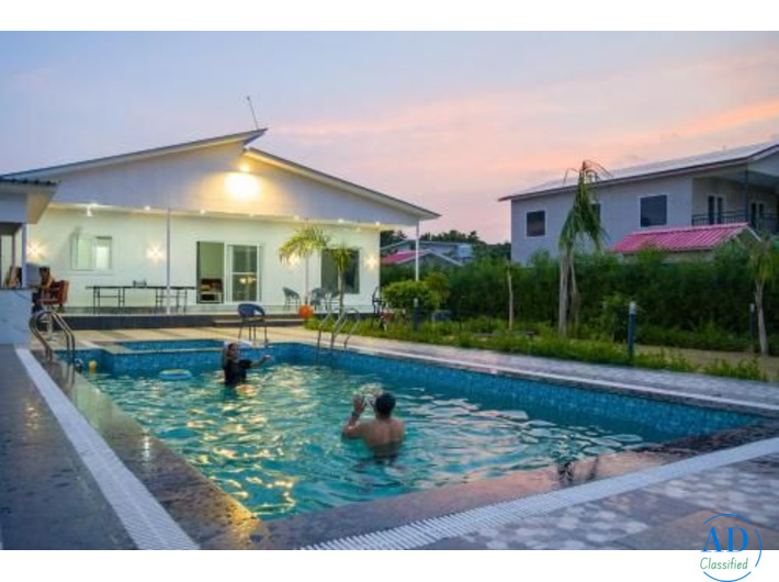 Luxury Farmhouse in Noida Expressway | Premium Farmhouse for Party & Stay