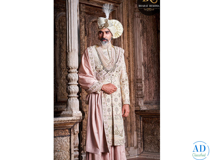 Discover Premium Designer Sherwani for Men in USA for Weddings