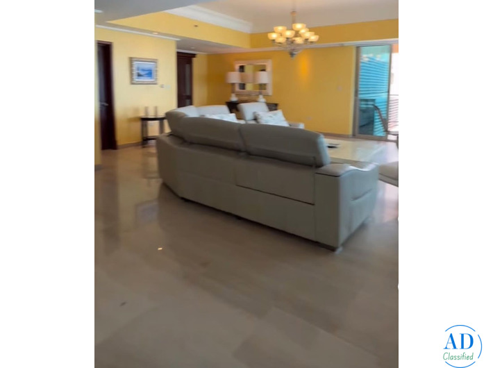 Viva Como Un Rey, Deleitandose Con Su Vista Al Mar, Desde El Piso 26!!!