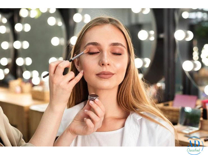 Best Makeup Academy in Ghaziabad | Lakme Academy Noida
