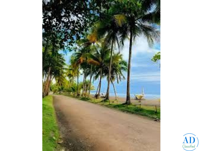 Charming Triplex for sale.  Parrita Puntarenas Costa Rica $69,444