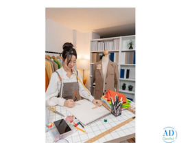 WE ARE HIRING FASHION DESIGNER