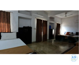 Comfortable Boys Hostel in Dehradun | Safe Stay with Modern Amenities
