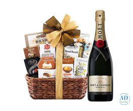 Moet Champagne Gift Set – Elegant Champagne Gift