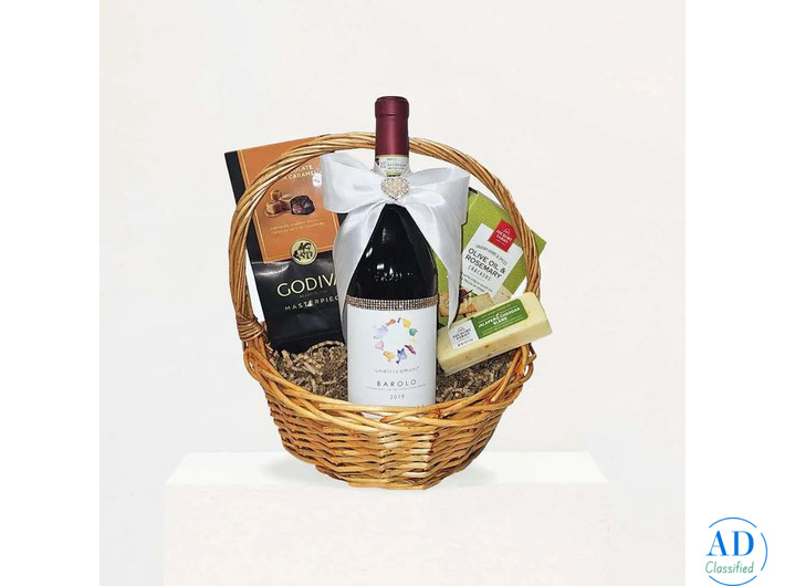 Luxury Bridal Shower Gifts for the Bride-to-Be