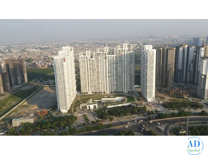 Rent a 3 BHK Flat in Prateek Edifice Luxury Apartments in Sector 107, Noida