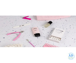 What Is a Blush Makeup Brush?