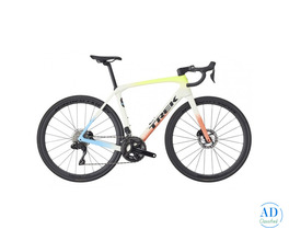 Trek Domane SL 6 Gen   Series OCLV Carbon Endurance Road Bike (MONKEYCYCLESHOP)