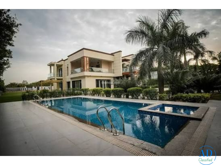 Is buying a Farmhouse in Noida a smart choice for lifestyle and investment?
