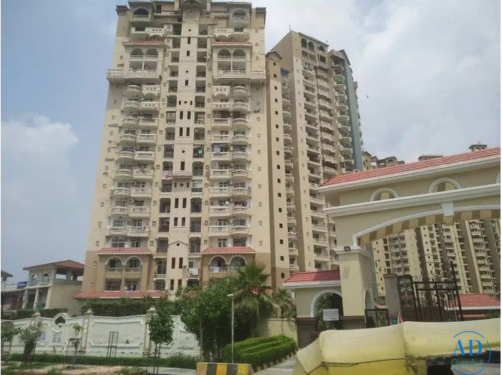 Amrapali Sapphire, Sector 45, Noida – 2, 3, and 4 BHK Flats for Sale