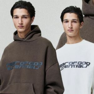 essential fleece